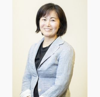 矢野　新　氏