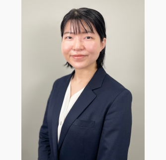 寺田 絢子 氏