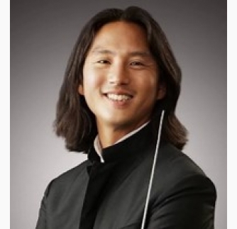 箱田 賢亮 氏