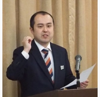 吉田　敬真　氏