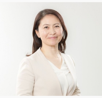 朝生　容子　氏