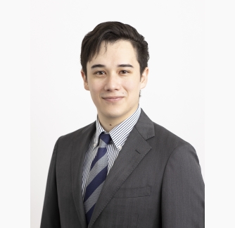 小川　路翻　氏