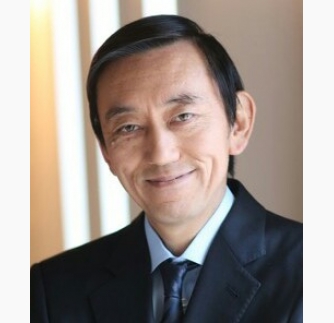 小森　康充　氏