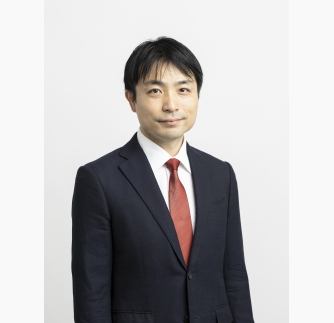 吉田　慶太　氏