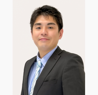 鵜飼 泰之 氏